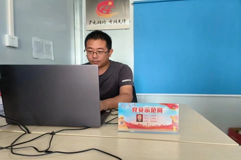 黨員示范崗┃亮身份樹標(biāo)桿，爭(zhēng)當(dāng)開路先鋒