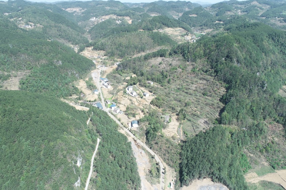 路愈寬，景愈明，可待漫慢行——朝天區(qū)曾家鎮(zhèn)（曾家場鎮(zhèn)至榮樂養(yǎng)生谷）段道路改建工程建設(shè)側(cè)記